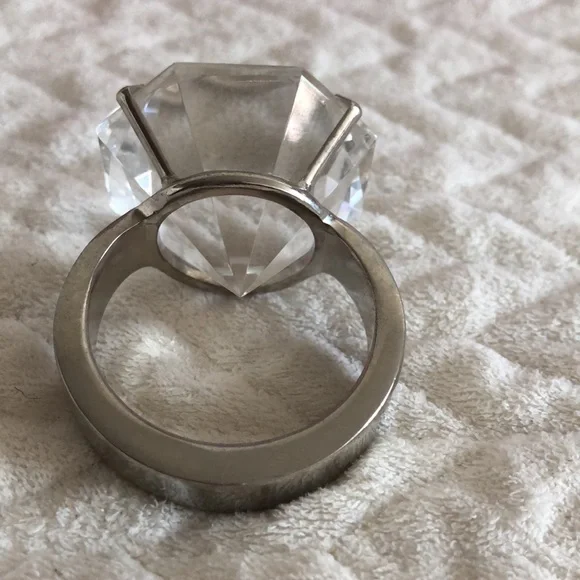 Diamond Shape Paperweight - Picture 4 of 6